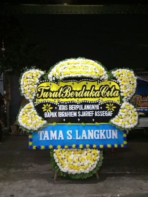 Papan Bunga Duka di Gearek